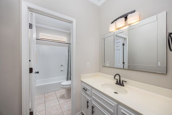 Bathroom, Interior