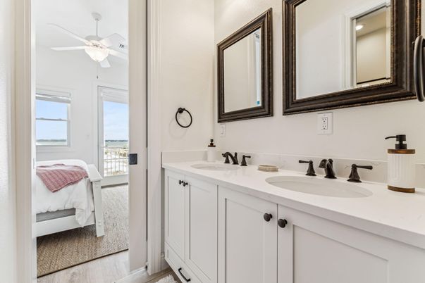 Bathroom, Dual Sink Vanities, Interior, Wood Texture Flooring