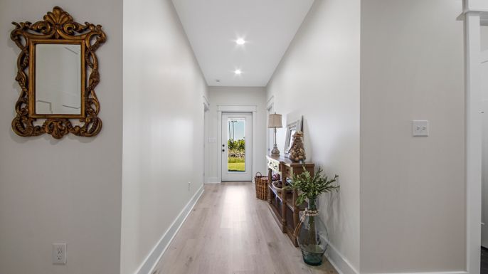 Interior, Recessed Lighting, Wood Texture Flooring