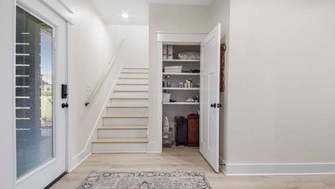 Interior, Recessed Lighting, Wood Texture Flooring