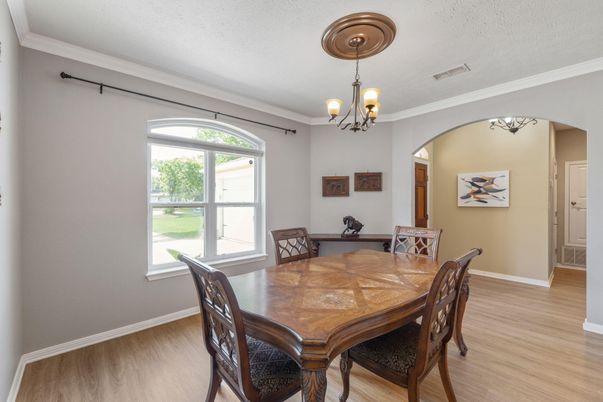 Chandelier, Dining room, Interior, Wood Texture Flooring