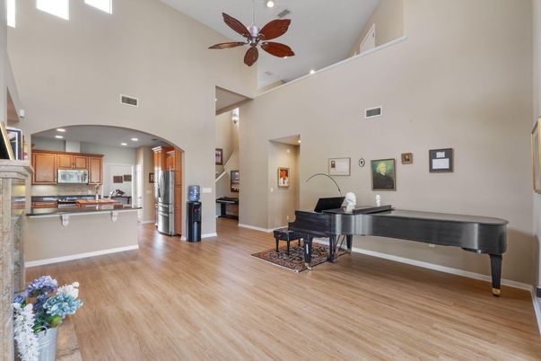 Interior, Kitchen, Piano, Recessed Lighting, Wood Texture Flooring