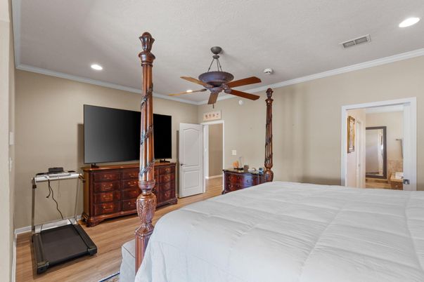 Bedroom, Interior, Recessed Lighting, Wood Texture Flooring