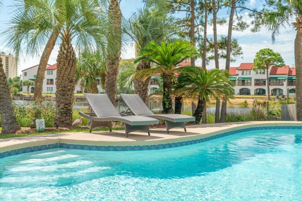 Exterior, Pool, Water