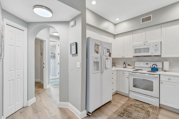 Interior, Kitchen, Recessed Lighting, Wood Texture Flooring