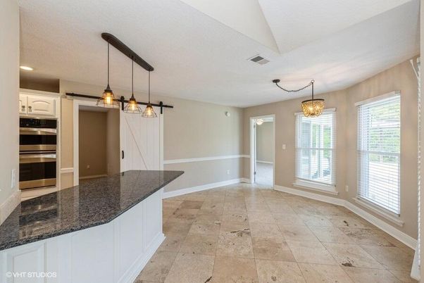 Chandelier, Interior, Kitchen, Pendant Lights, Recessed Lighting, Stainless Steel Appliances