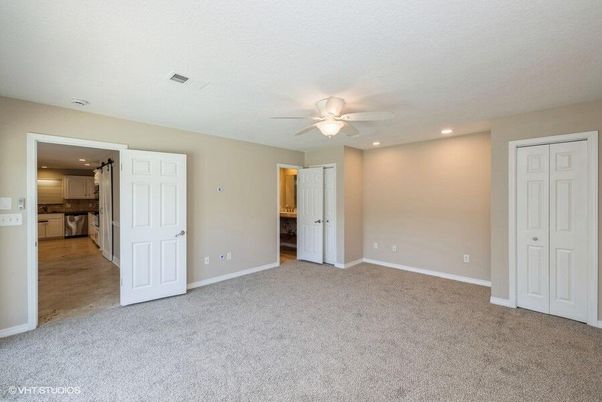 Empty room, Interior, Kitchen, Recessed Lighting
