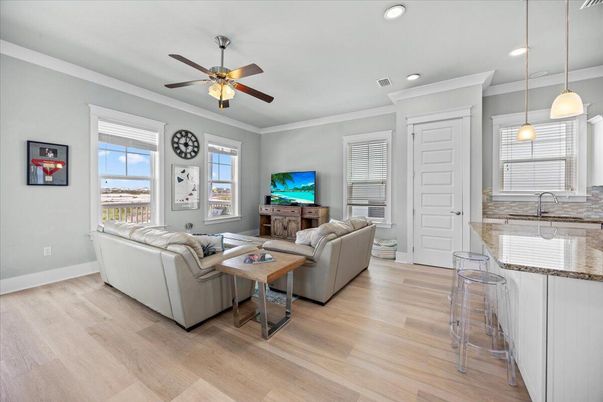 Interior, Living room, Pendant Lights, Recessed Lighting, Wood Texture Flooring