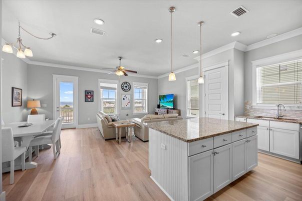 Dining room, Interior, Living room, Pendant Lights, Recessed Lighting, Wood Texture Flooring