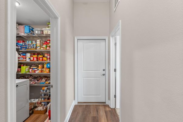 Interior, Utility Closets, Washer, Wood Texture Flooring