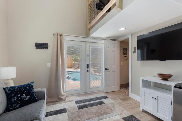 Interior, Recessed Lighting, Wood Texture Flooring