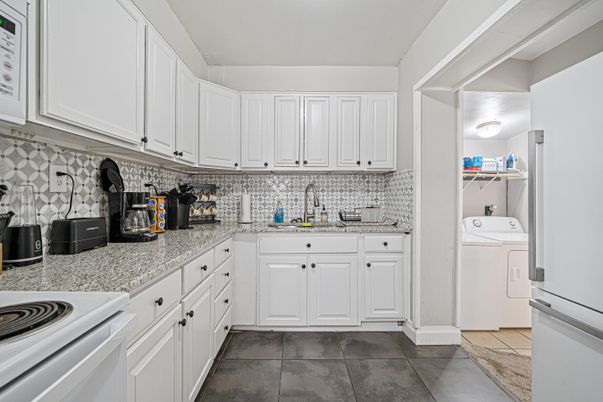 Interior, Kitchen, Washer