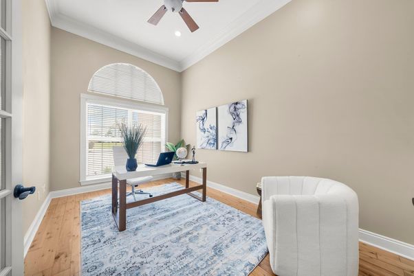 Home Office, Interior, Recessed Lighting, Wood Texture Flooring