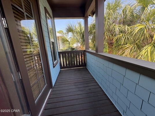 Exterior, Wood Texture Flooring