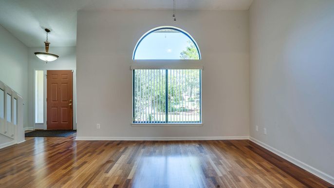 Empty room, Interior, Pendant Lights, Wood Texture Flooring