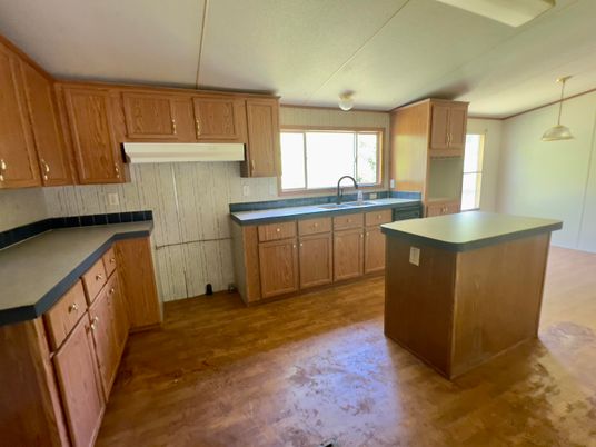 Interior, Kitchen, Pendant Lights, Wood Texture Flooring