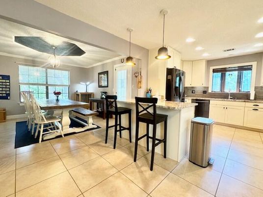 Chandelier, Dining room, Interior, Kitchen, Pendant Lights, Recessed Lighting