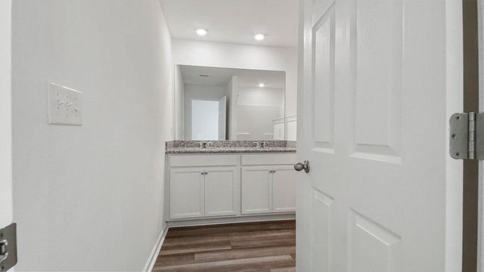 Interior, Recessed Lighting, Wood Texture Flooring