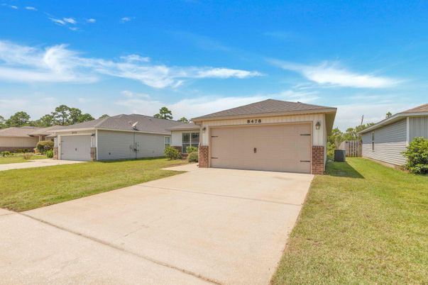 Backyard, Detached Garage, Exterior