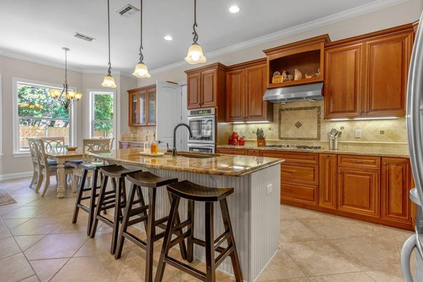 Dining room, Interior, Kitchen, Pendant Lights, Recessed Lighting