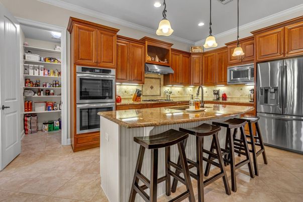 Interior, Kitchen, Pendant Lights, Recessed Lighting, Stainless Steel Appliances