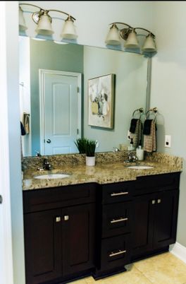 Bathroom, Dual Sink Vanities, Interior