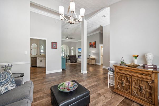 Chandelier, Interior, Wood Texture Flooring