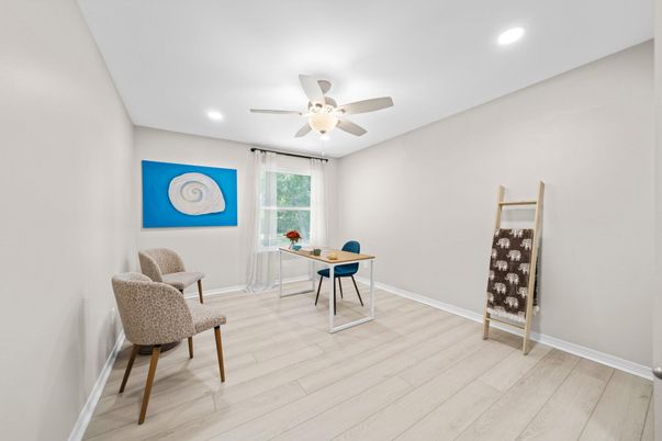 Home Office, Interior, Recessed Lighting, Wood Texture Flooring