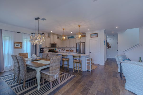 Chandelier, Dining room, Interior, Kitchen, Pendant Lights, Recessed Lighting, Stainless Steel Appliances