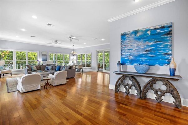 Chandelier, Dining room, Interior, Living room, Recessed Lighting, Wood Texture Flooring
