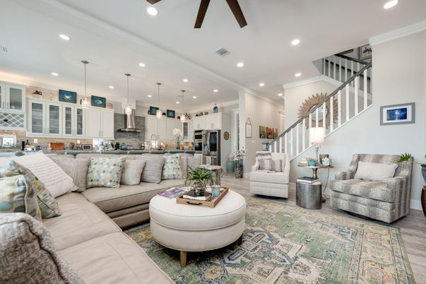 Interior, Kitchen, Living room, Pendant Lights, Recessed Lighting, Stainless Steel Appliances