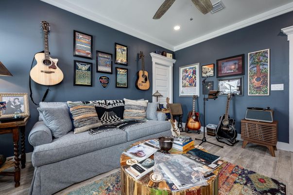 Fitness Equipment, Interior, Living room, Recessed Lighting