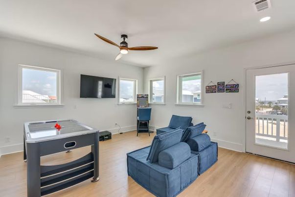 Game Room, Interior, Recessed Lighting, Wood Texture Flooring