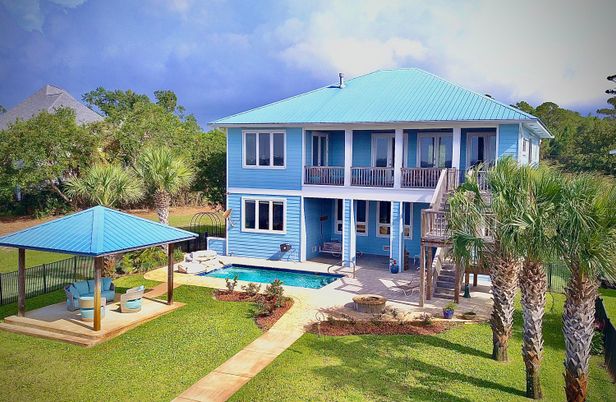 Backyard, Exterior, Pool