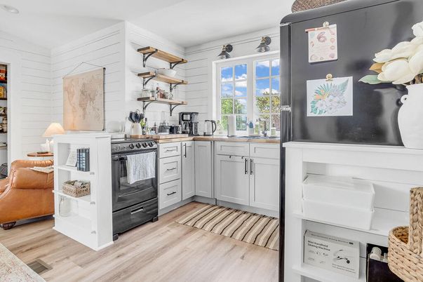 Interior, Kitchen, Wood Texture Flooring
