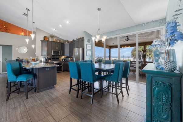 Dining room, Interior, Kitchen, Pendant Lights, Recessed Lighting, Stainless Steel Appliances, Water