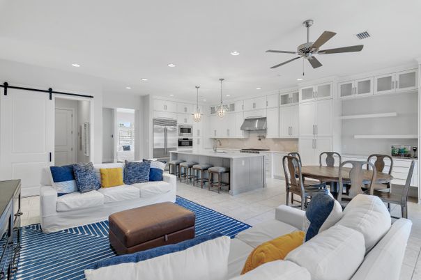 Dining room, Interior, Kitchen, Living room, Pendant Lights, Recessed Lighting, Stainless Steel Appliances