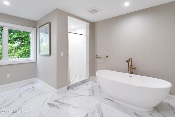 Bathroom, Free Standing Baths, Interior, Marble, Recessed Lighting