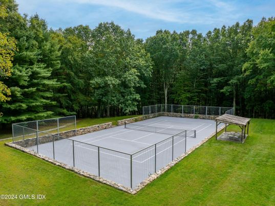 Exterior, Tennis Courts