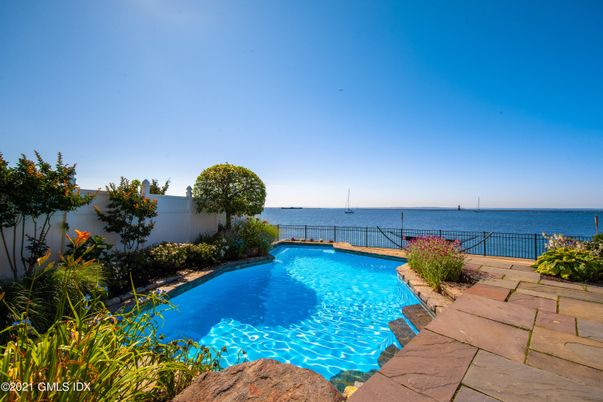 Exterior, Lake, Pool