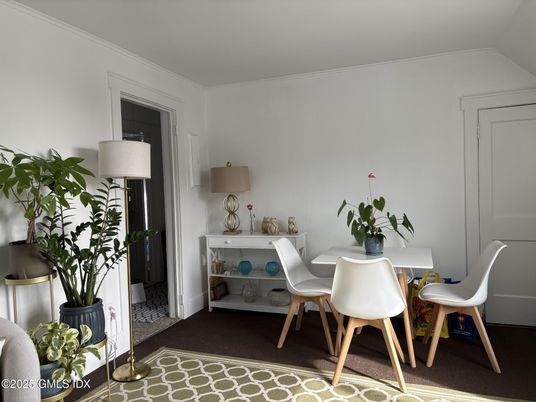 Dining room, Interior