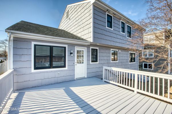 Exterior, Facade, None
