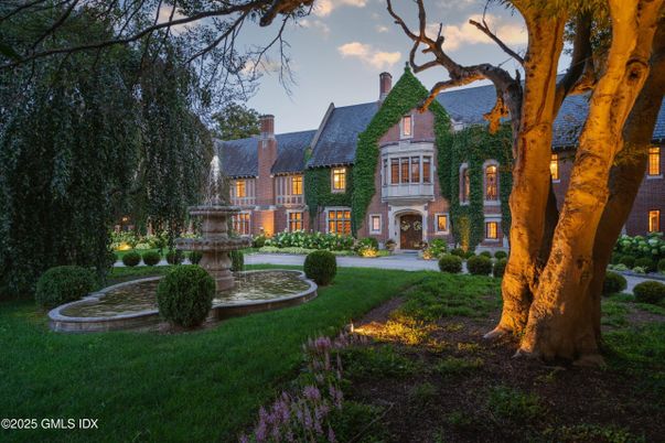 Backyard, Exterior, Facade, French Provincial