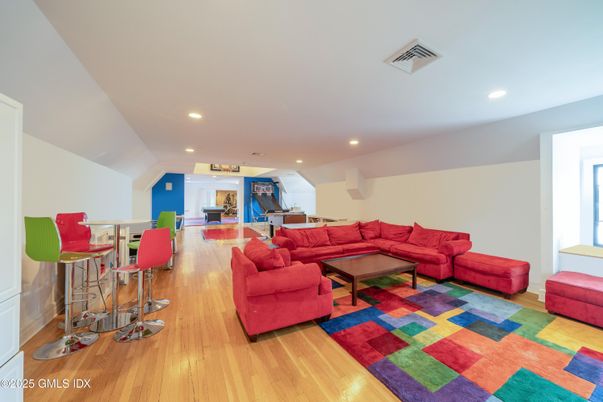 Dining room, Interior, Living room, Recessed Lighting, Wood Texture Flooring