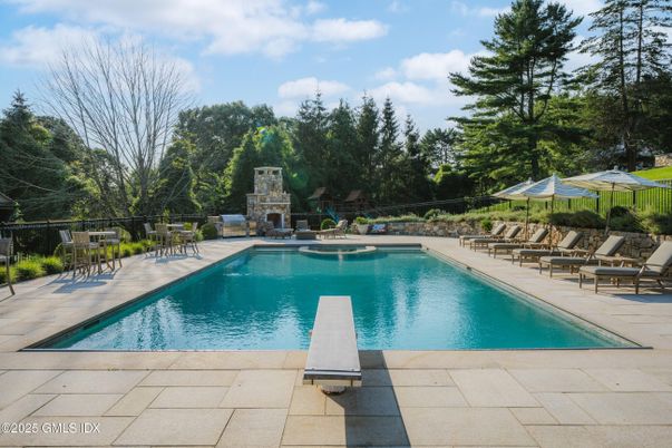 Exterior, Fireplace, Pool