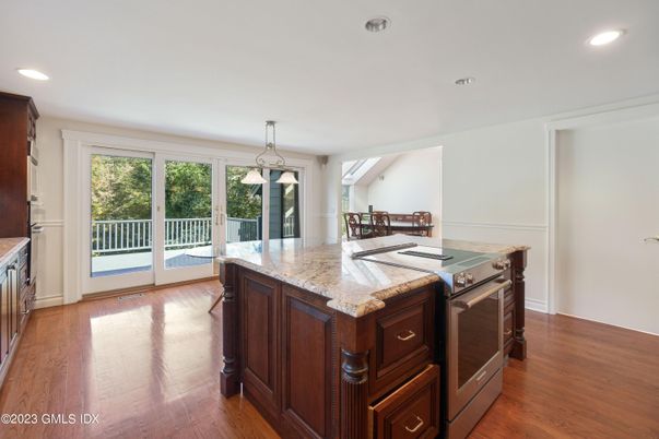 Dining room, Interior, Kitchen, Pendant Lights, Recessed Lighting, Wood Texture Flooring