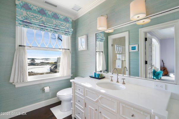 Bathroom, Interior, Water, Wood Texture Flooring