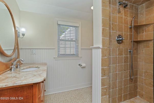 Bathroom, Interior, Stone Walls