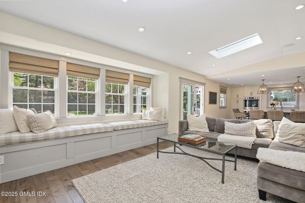 Chandelier, Dining room, Interior, Kitchen, Living room, Pendant Lights, Recessed Lighting, Wood Texture Flooring