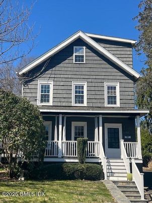 Exterior, Facade, American Craftsman